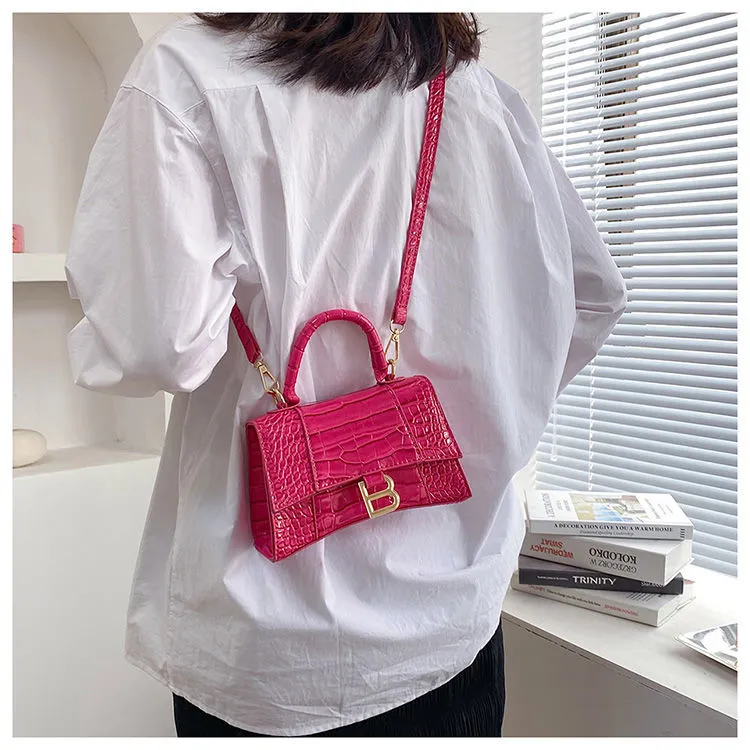 CROCODILE PATTERN HOURGLASS BAG