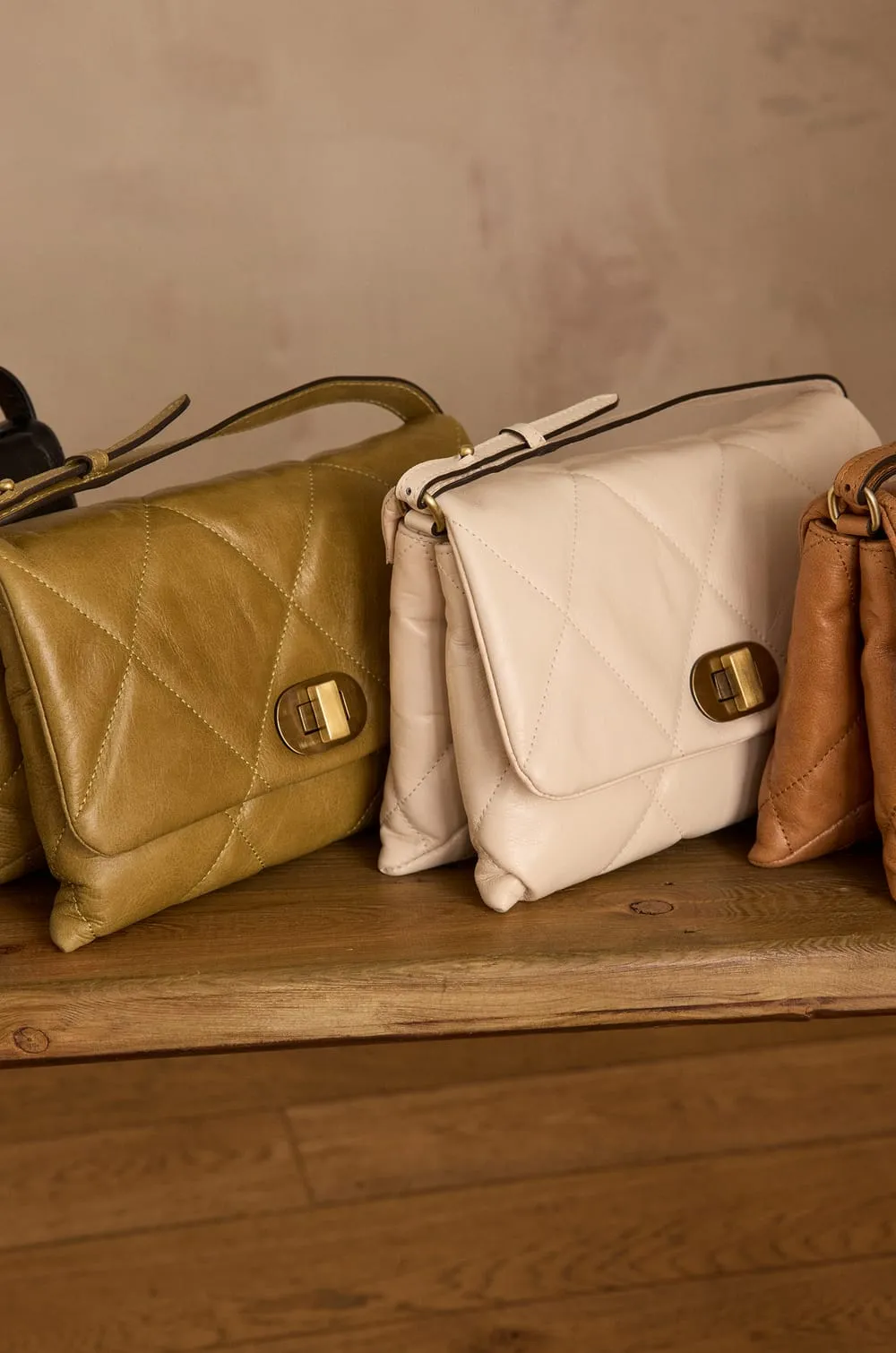 GABY CREAM BAG
