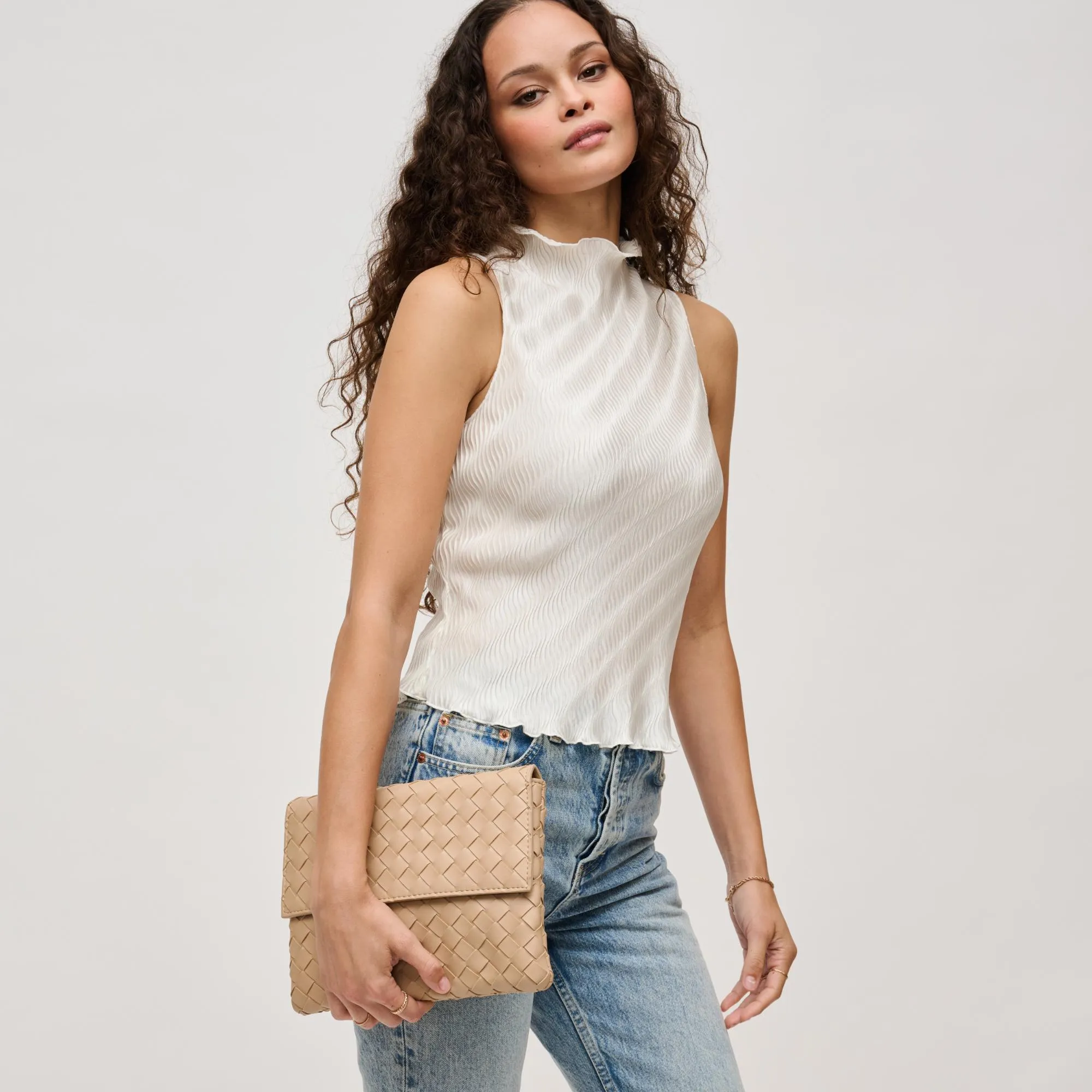 Ivy Clutch