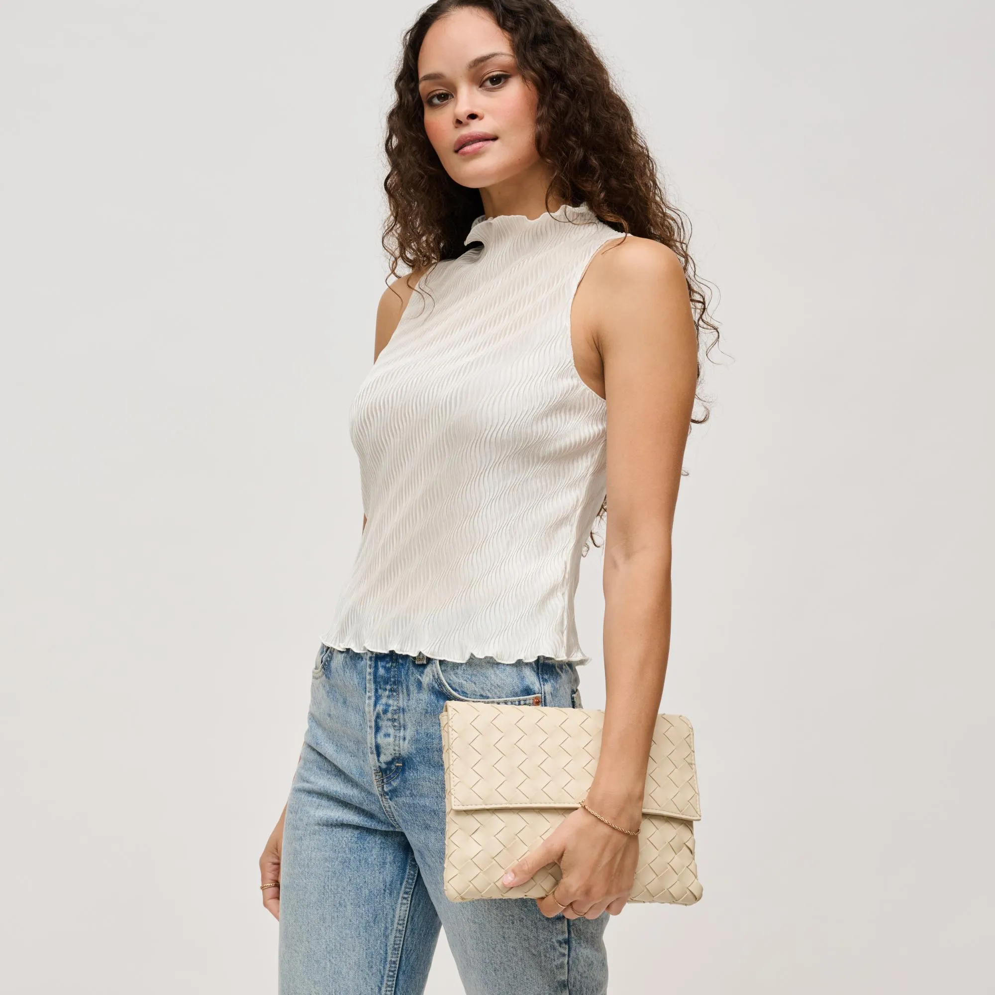 Ivy Clutch