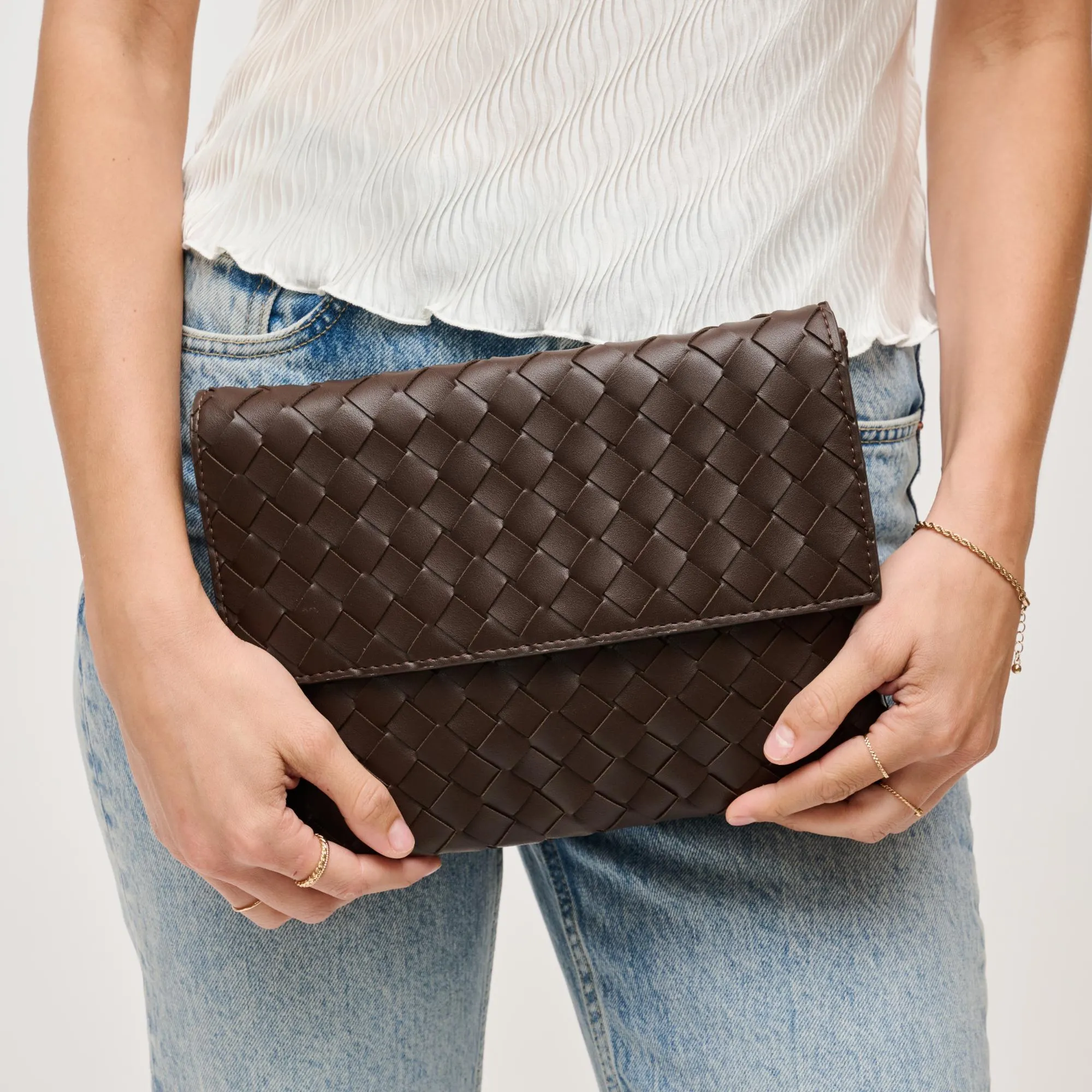 Ivy Clutch