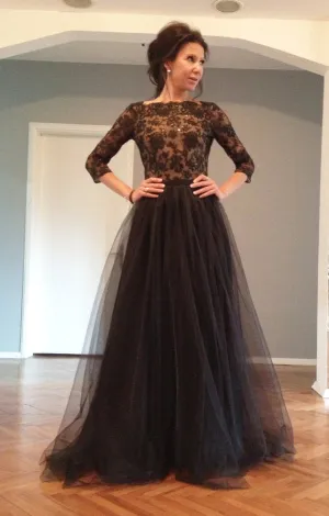 Long V-back Black Tulle and Lace Evening Party Dress