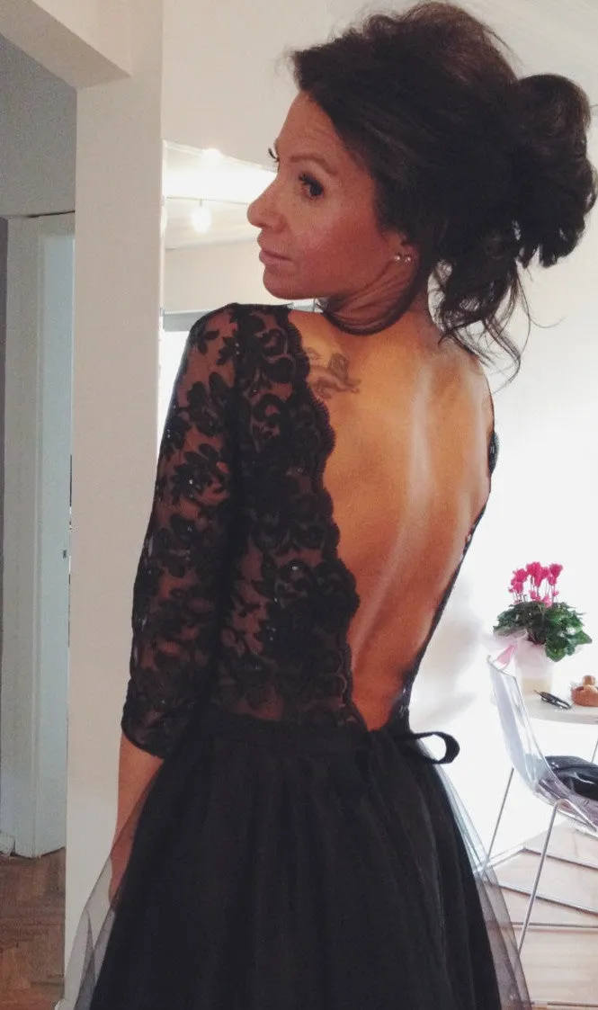 Long V-back Black Tulle and Lace Evening Party Dress