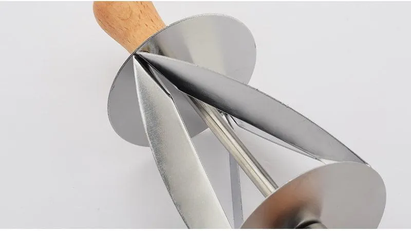Rolling Cutter For Croissant Making