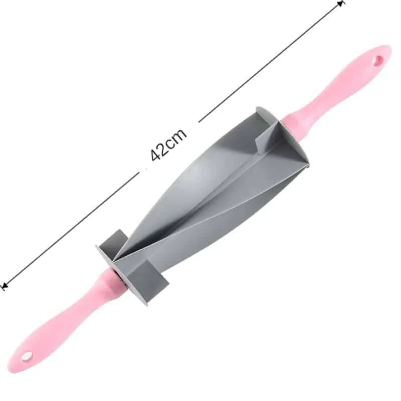 Rolling Cutter For Croissant Making
