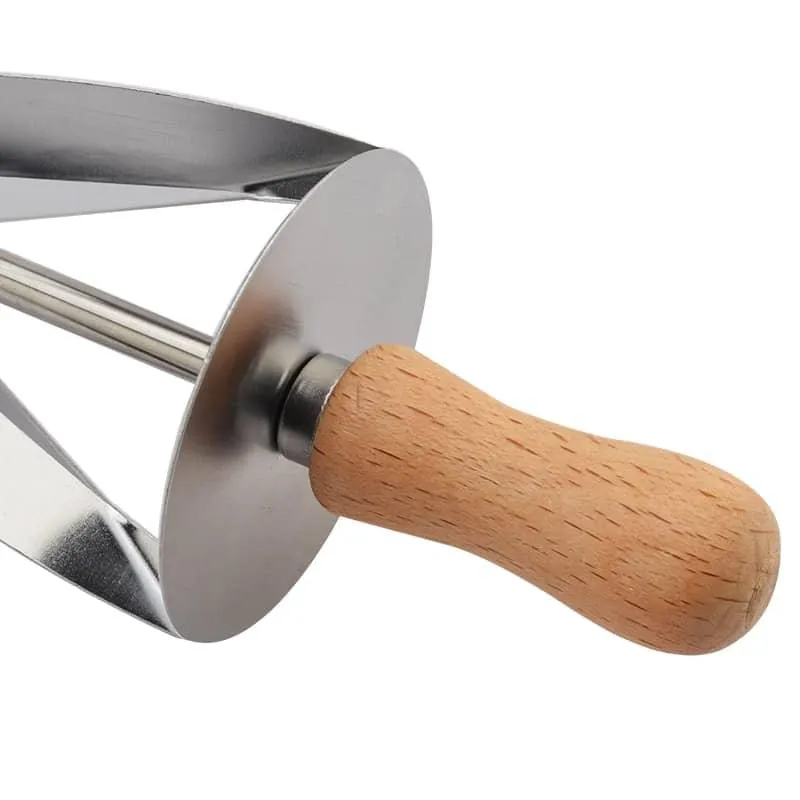 Rolling Cutter For Croissant Making